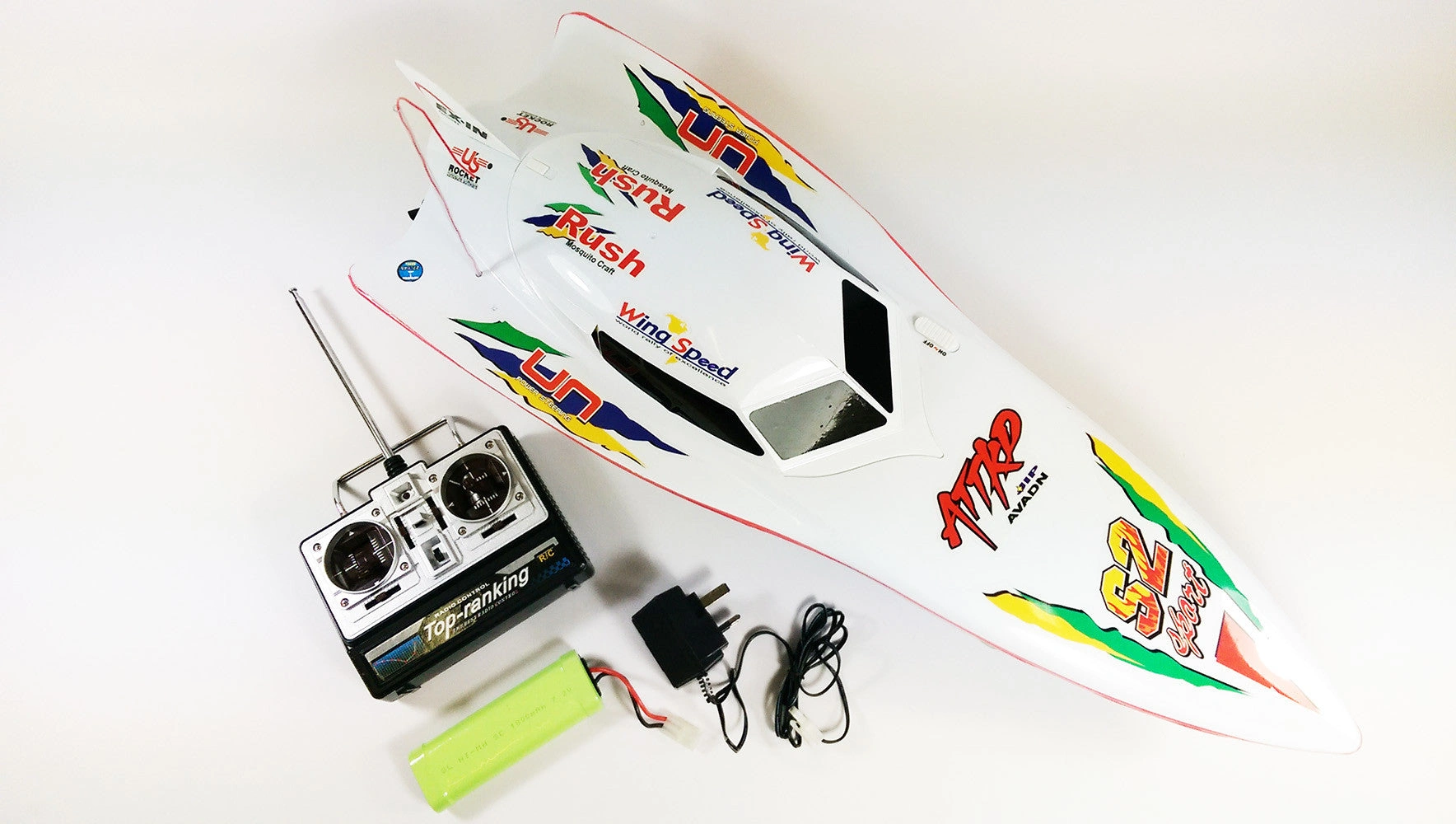 Syma Stealth Speed Boat White RC Racing Fun on Water